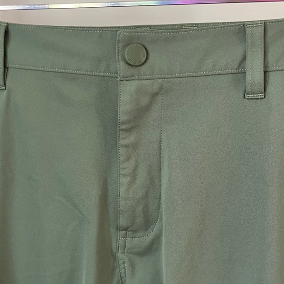RHONE Commuter® Pant - Slim Sage Green Zipper at Hem Men’s Size 32 - Picture 2 of 11